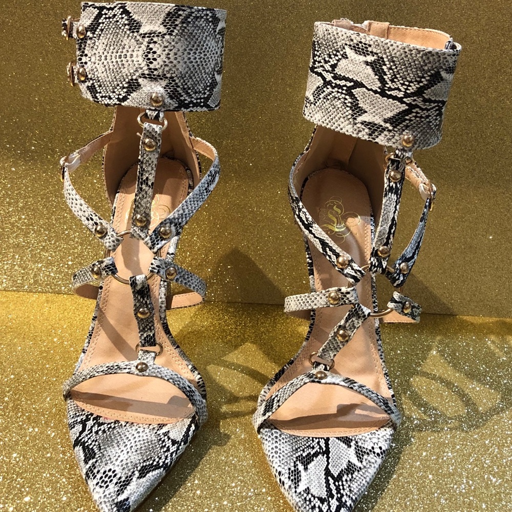 NWB Snake pointes toe heels - Picture 4 of 4